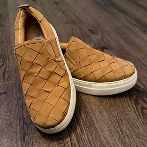 Steve Madden platformWoven Slip-On Sneakers